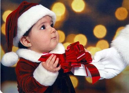 Chọn quà giáng sinh ý nghĩa cho bé!