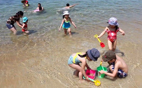 tre-tam-bien-mua-he-3